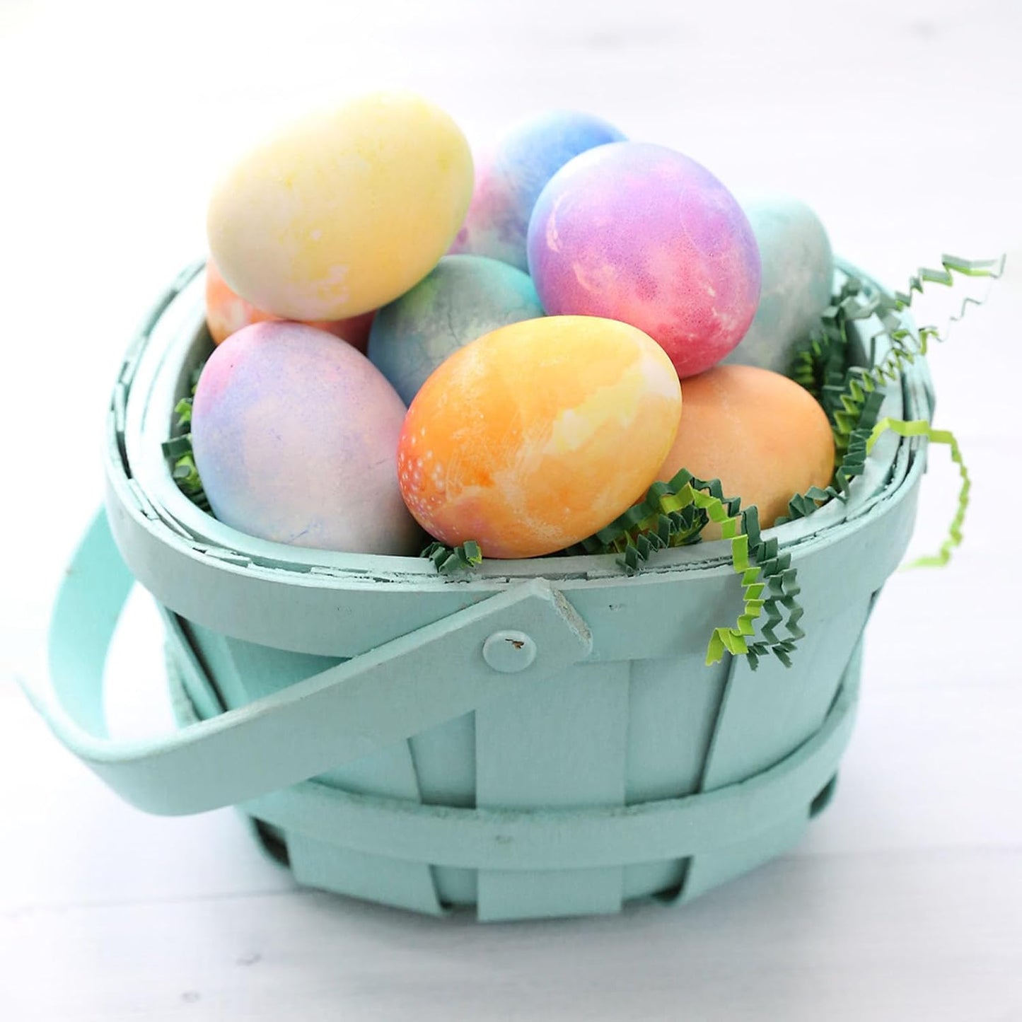 1 LB Dark Green Crinkle Cut Paper Shred Filler Great for Gift Wrapping, Dark Green Basket Fillers, Birthday, Gift Wrapping, Anniversary, Halloween Thanksgiving Christmas Party Decor Filling Supplies