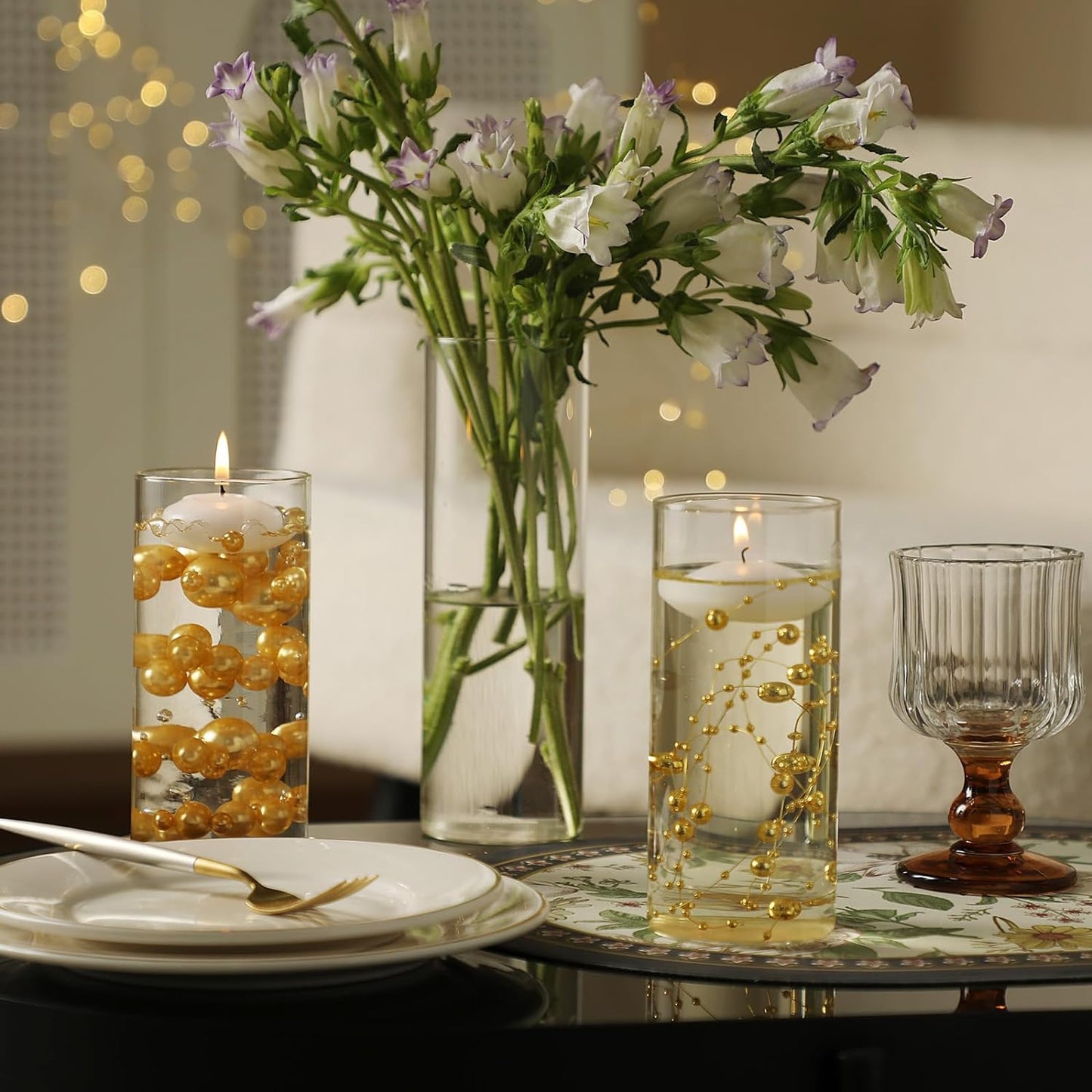 Set of 16 Pcs Glass Cylinder Vases for Centerpieces with 24 Pcs White Floating Candles for Centerpieces Glass Candle Holder for Table Shelf Wedding Party Home Decor (4"+6"+8"+10")