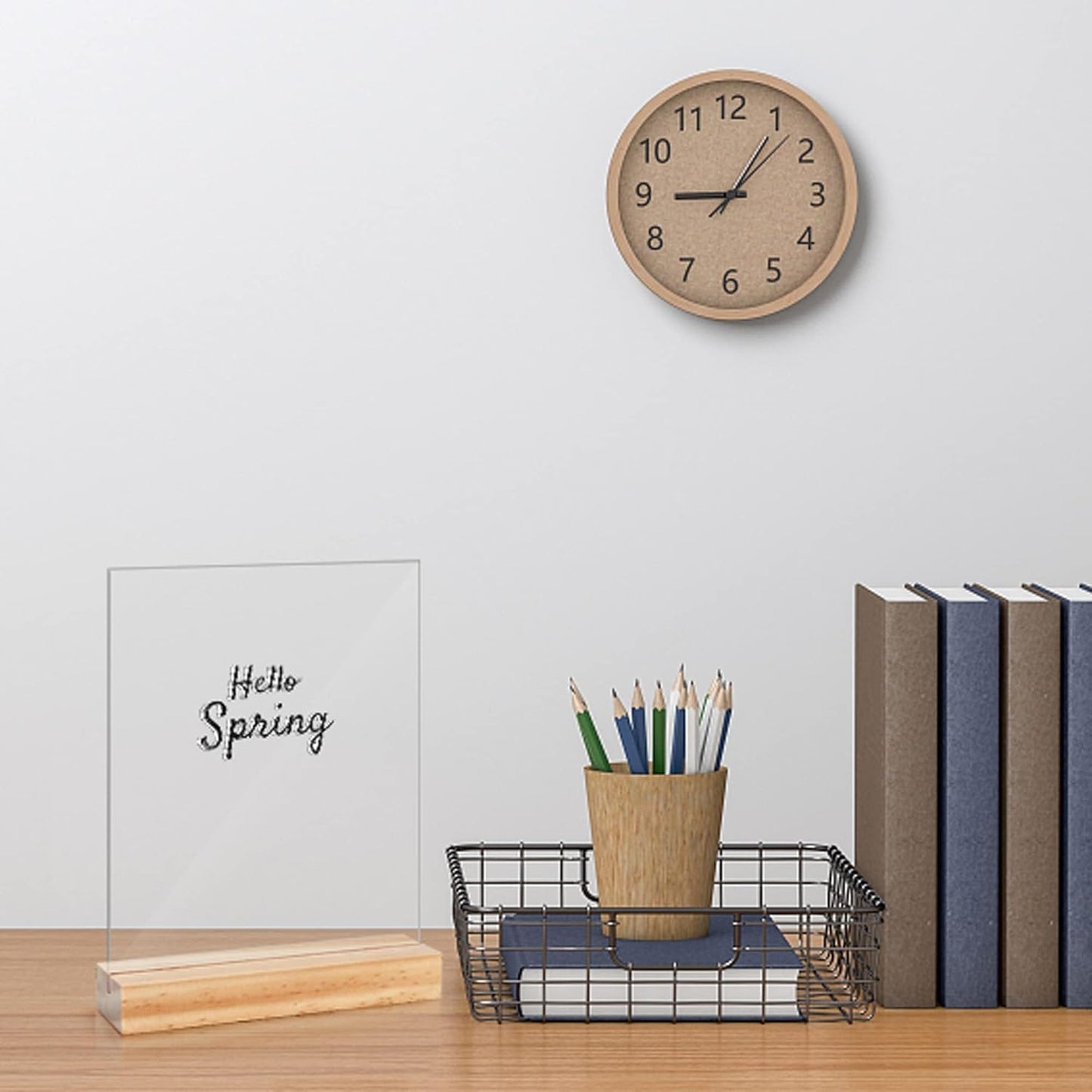 8 Pack 5 x 7 Inch Blank Clear Acrylic Table Displays with Wooden Stands - Ideal for DIY Name Cards, Menu Numbers, and Event Party Decorations（SINGLE LAYER）